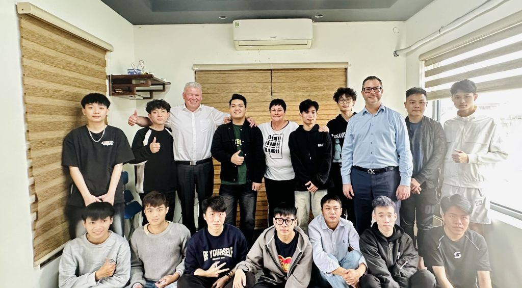 Mở Cánh Cửa Cho Ngành Xây Dựng Tại Đức - Flycom Tiếp Đón Đối Tác Bang Thüringen 5 Ngành Xây Dựng Tại Đức