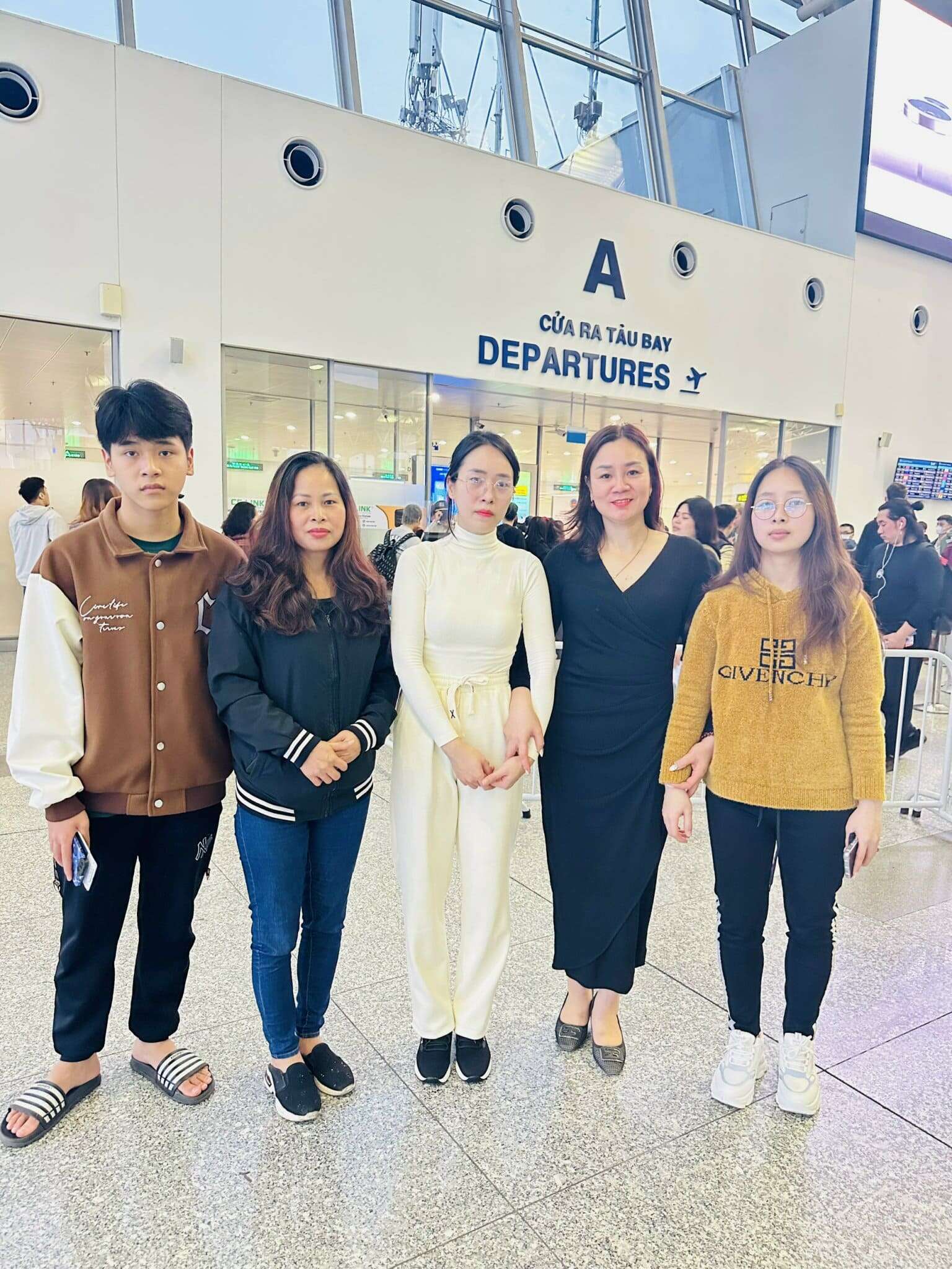 6 học viên đến Sachsen