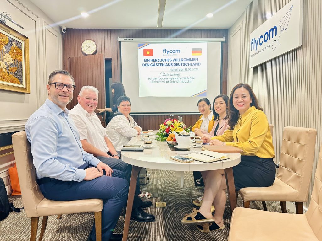 Mở Cánh Cửa Cho Ngành Xây Dựng Tại Đức - Flycom Tiếp Đón Đối Tác Bang Thüringen 6 be1bed6c2ce080bed9f119 Du Học và Học Nghề Đức
