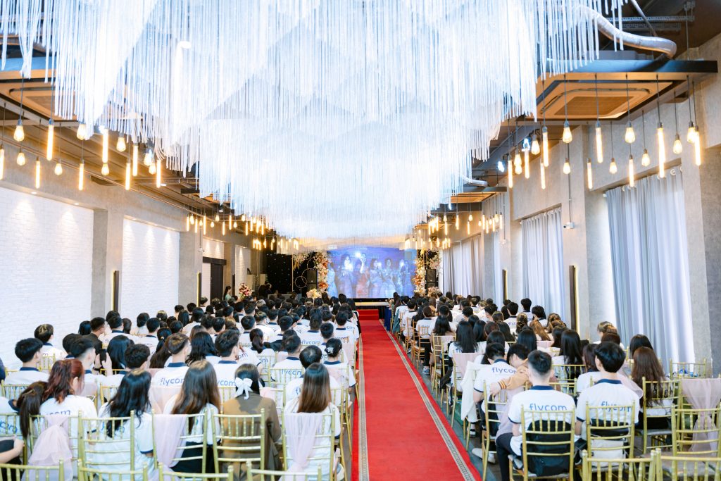 Hội Thảo: Du Học Nghề Đức: Cơ Hội Và Thách Thức - DEINE ZUKUNFT IN DEUTSCHLAND 2025 12 DSC07226 1 Du Học và Học Nghề Đức