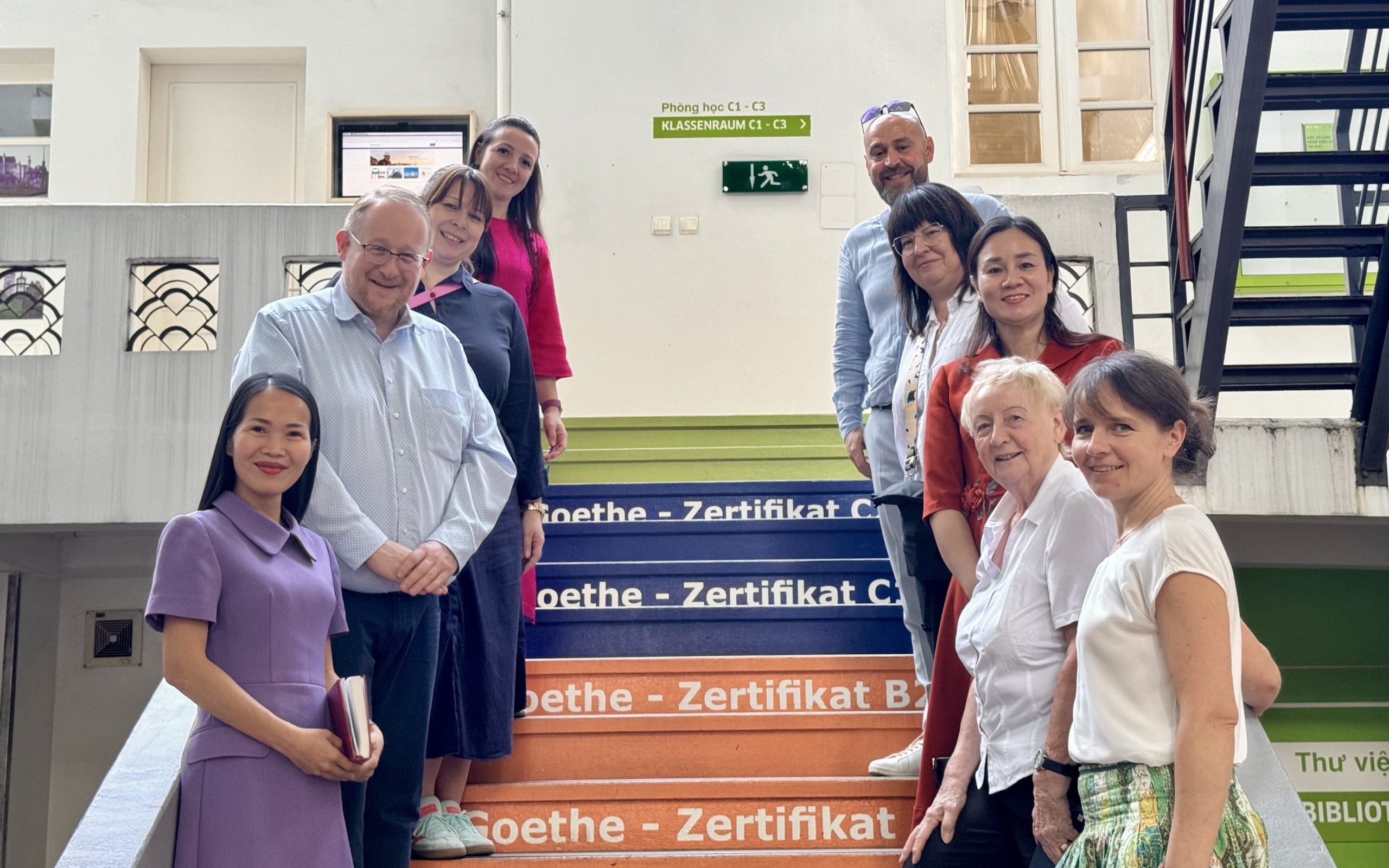 Đại Diện Flycom Cùng Đối Tác Đức Thăm Và Làm Việc Tại Viện Goethe Institut Hà Nội 2 z6115427500660 bb78fc717b63659aa451e44ba58ef482 scaled Du Học và Học Nghề Đức