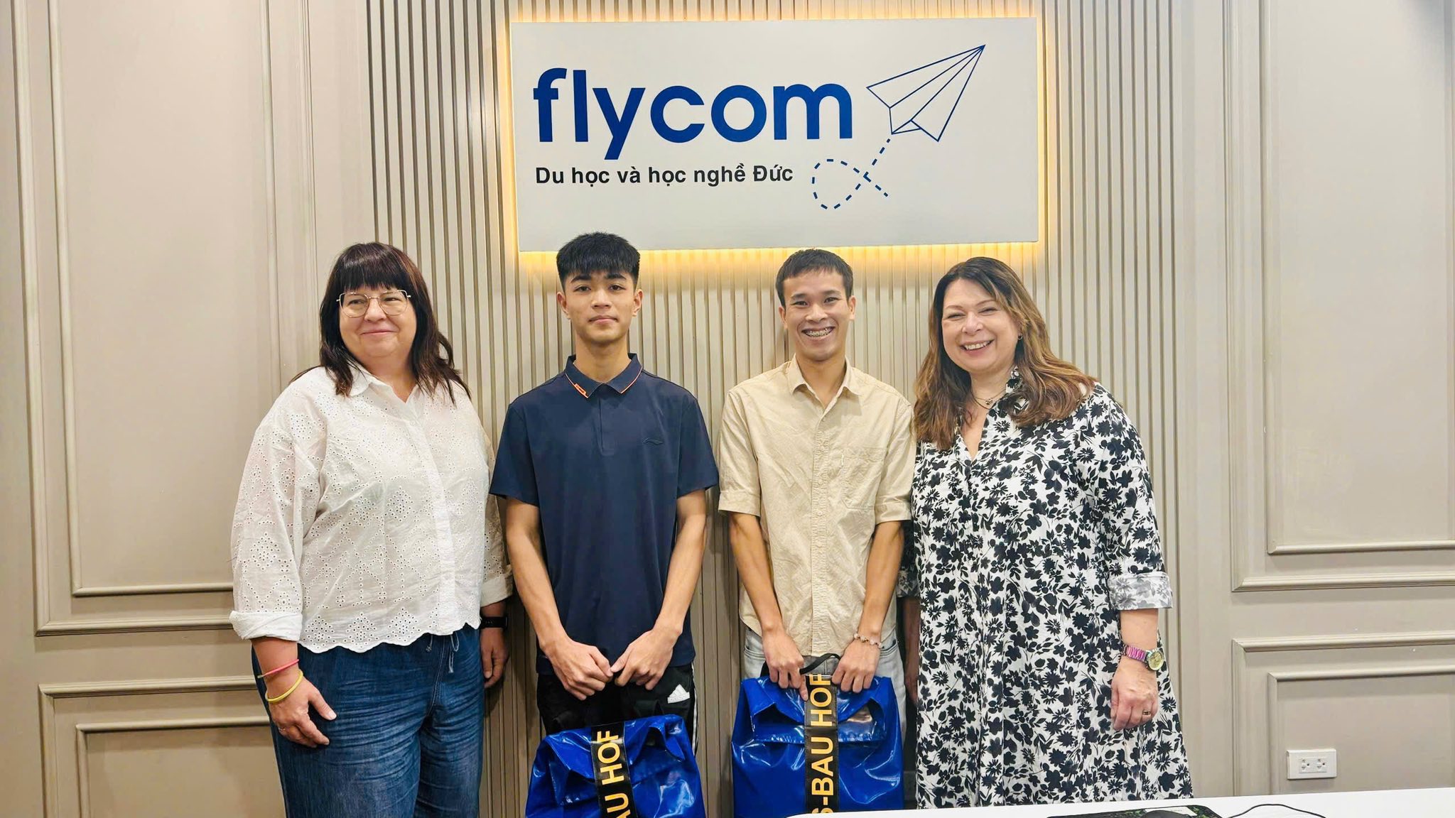 Đoàn Doanh Nghiệp Đức Tuyển Dụng Trực Tiếp Học Viên Flycom Cho Kỳ Nhập Học 2026 7 589952575 1413527257442079 4730629071270350741 n Du Học và Học Nghề Đức