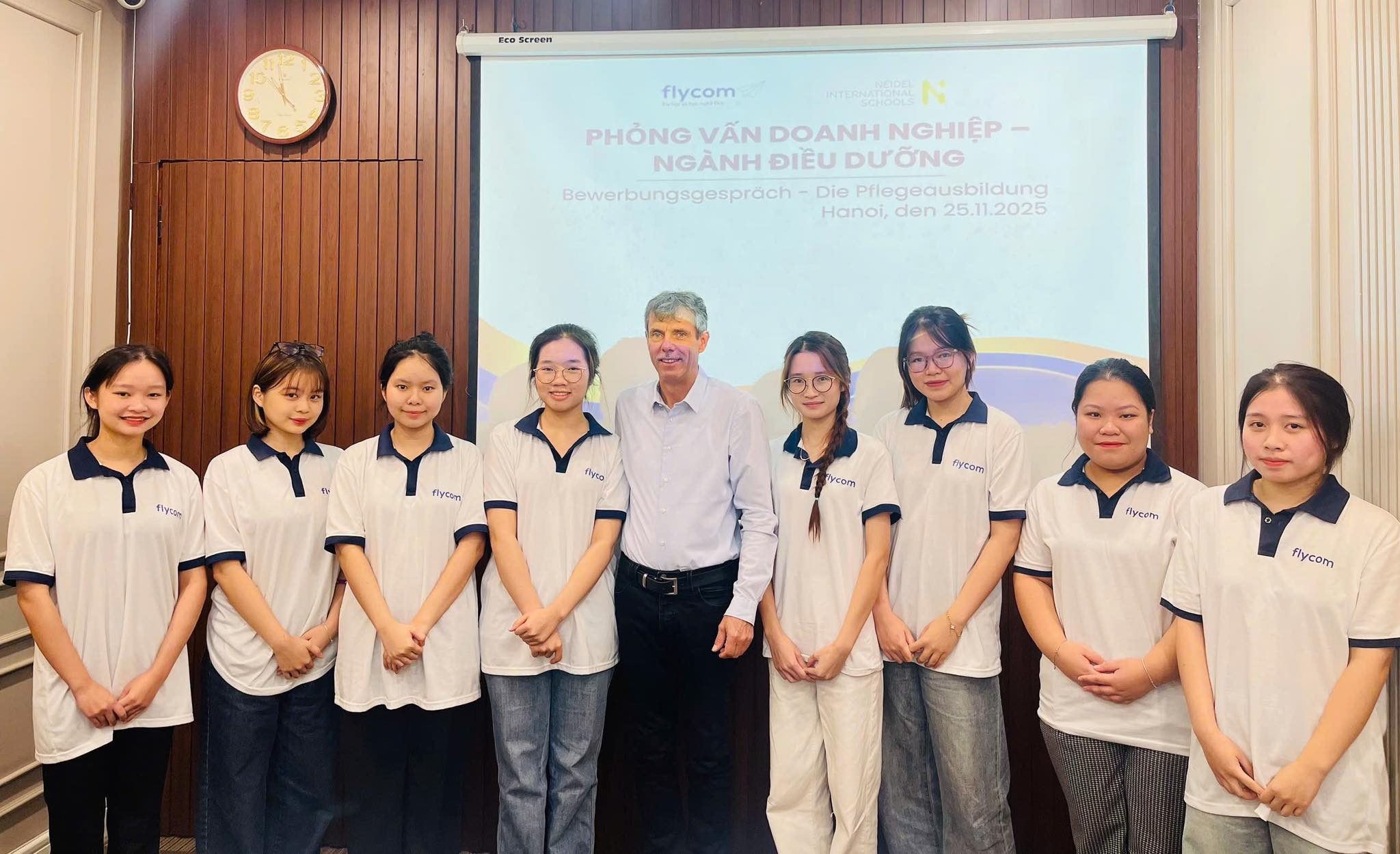 Đoàn Doanh Nghiệp Đức Tuyển Dụng Trực Tiếp Học Viên Flycom Cho Kỳ Nhập Học 2026 3 590733226 1411835504277921 1988526937546077871 n Du Học và Học Nghề Đức
